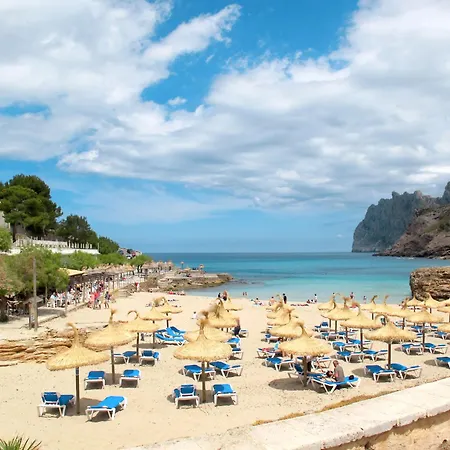 Schoene Fuer 8 Personen In Der Naehe Von Pollenca By Interhome Ferienhaus