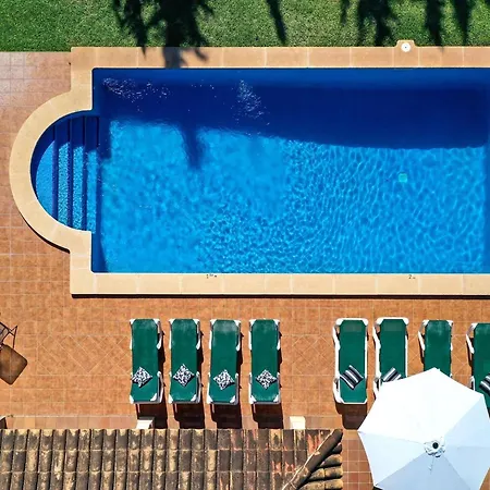 Schoene Fuer 8 Personen In Der Naehe Von By Interhome Hébergement de vacances *