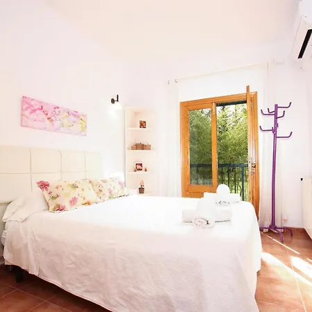 Vakantiehuis Schoene Fuer 8 Personen In Der Naehe Von By Interhome *