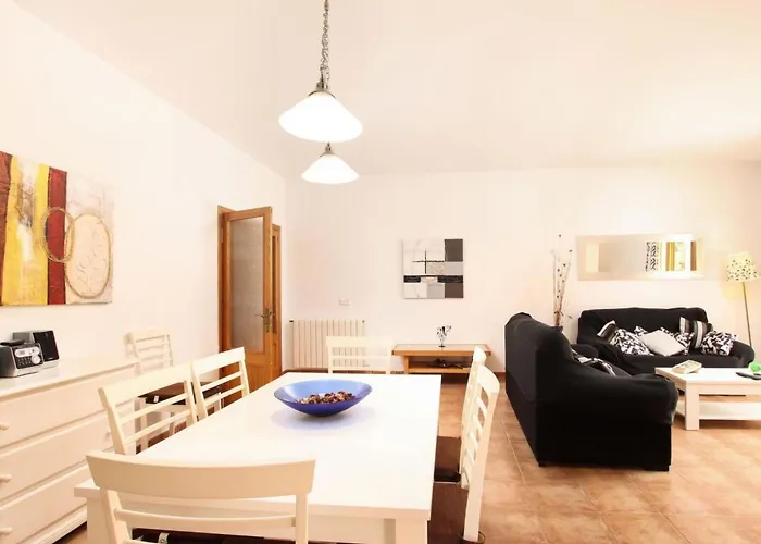 Schoene Fuer 8 Personen In Der Naehe Von By Interhome *