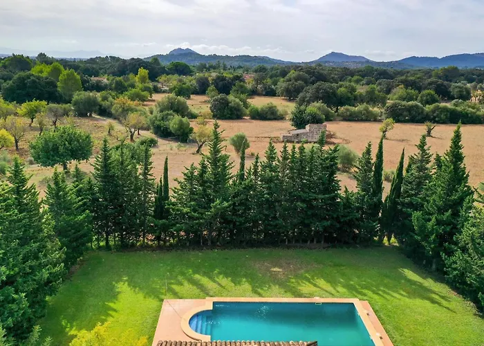 度假居 Schoene Fuer 8 Personen In Der Naehe Von By Interhome *