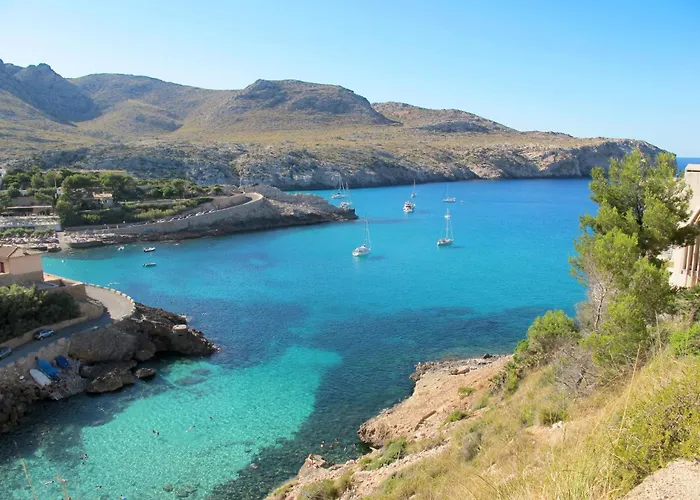 Schoene Fuer 8 Personen In Der Naehe Von By Interhome 度假居 *